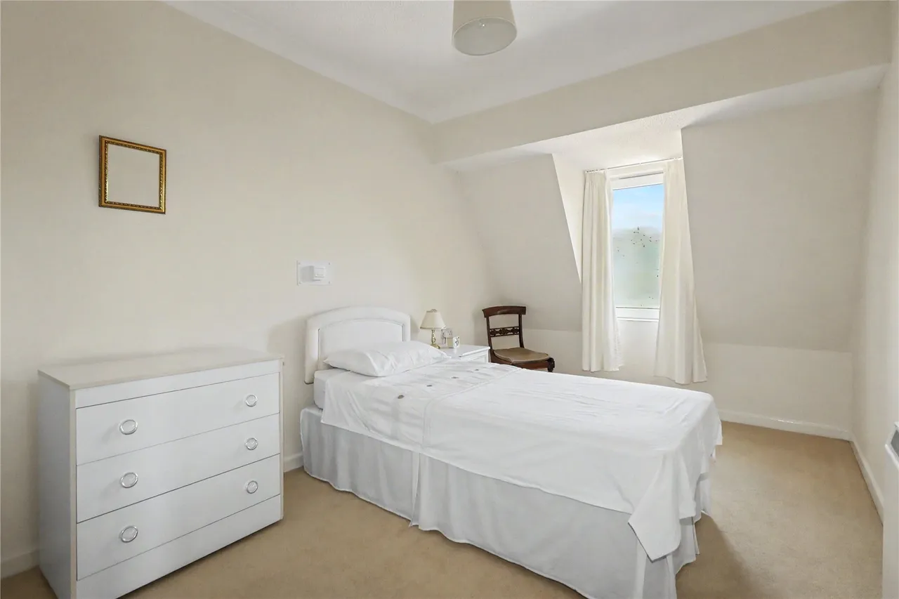 Mount Hermon Road, Woking, GU22, photo 4