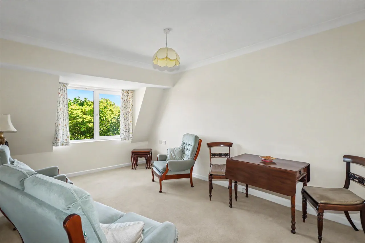 Mount Hermon Road, Woking, GU22, photo 3