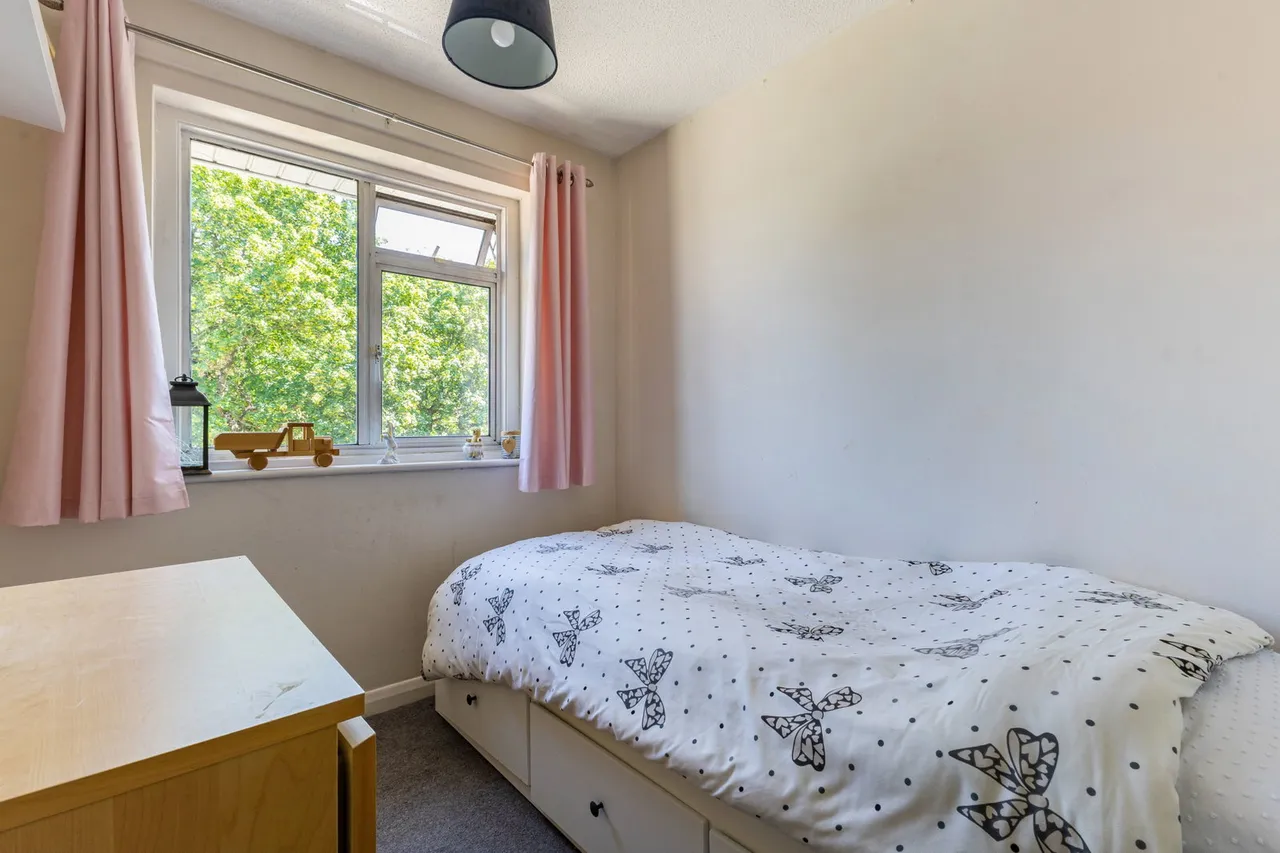 Thomond Close, Wymans Brook, GL50, photo 12