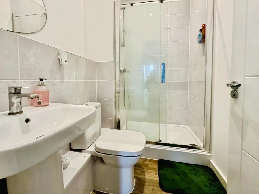 Quiller Avenue, Arborfield Green, RG2, photo 10