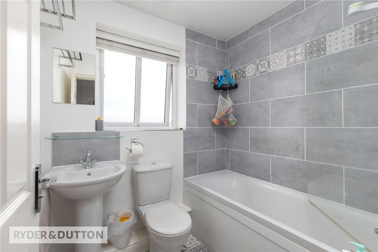 Carr Farm Close, Rawtenstall, BB4, photo 23