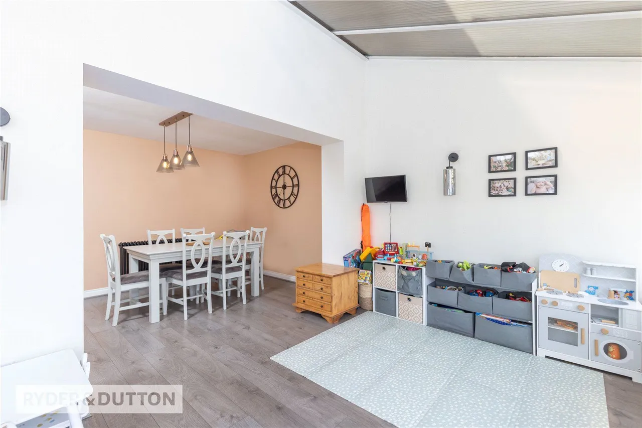 Carr Farm Close, Rawtenstall, BB4, photo 8