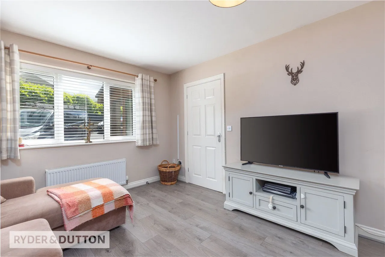 Carr Farm Close, Rawtenstall, BB4, photo 4