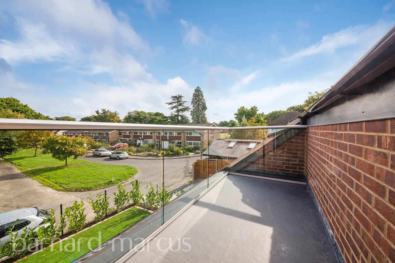 Holmwood Close, Cheam, SM2, photo 8