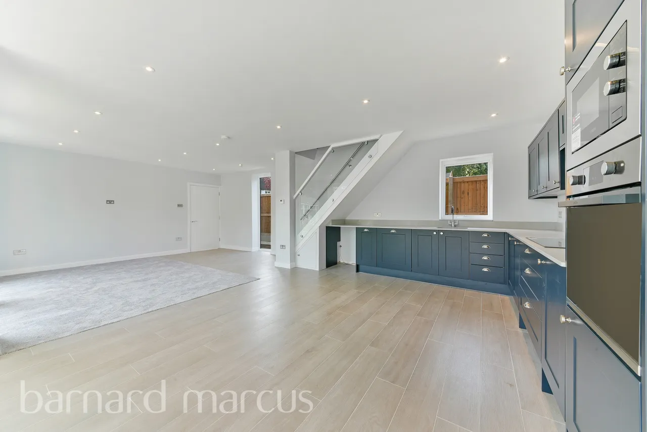 Holmwood Close, Cheam, SM2, photo 5
