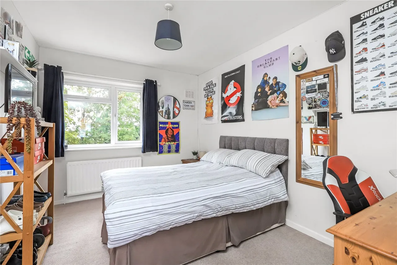 Assisi Road, Salisbury, Wiltshire, SP1 3QZ, photo 9