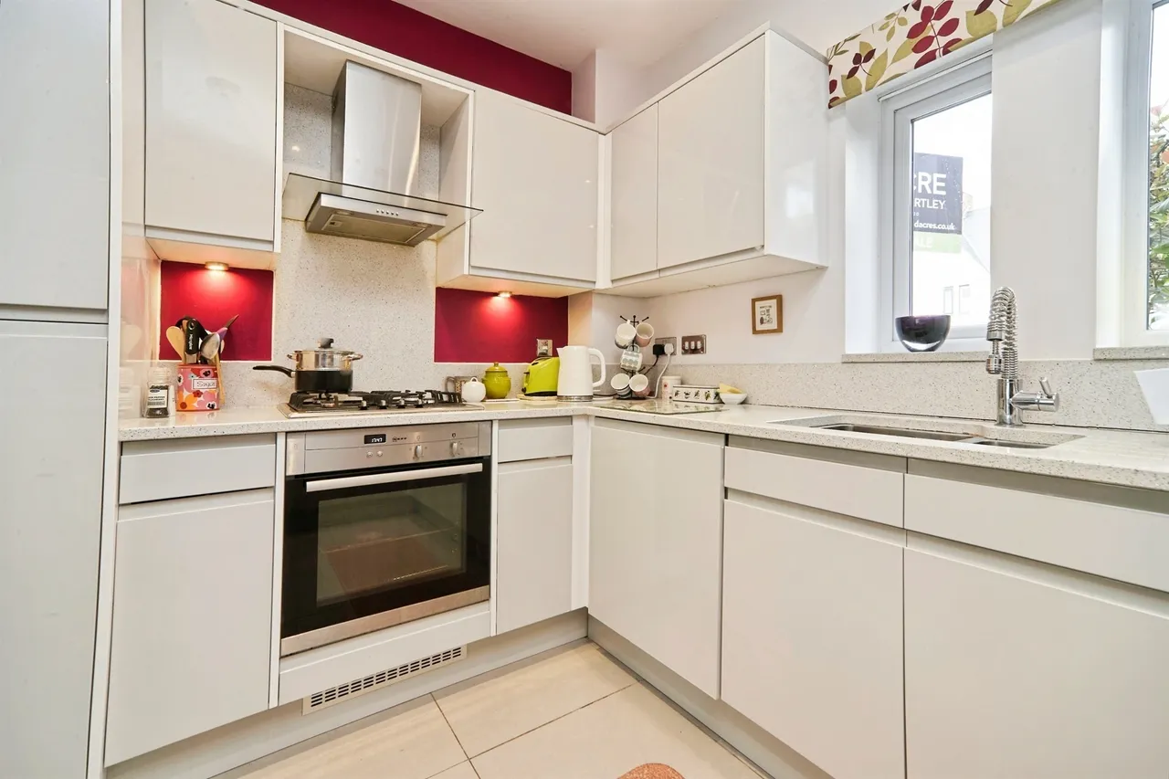 Mellor Close, Otley, LS21, photo 5
