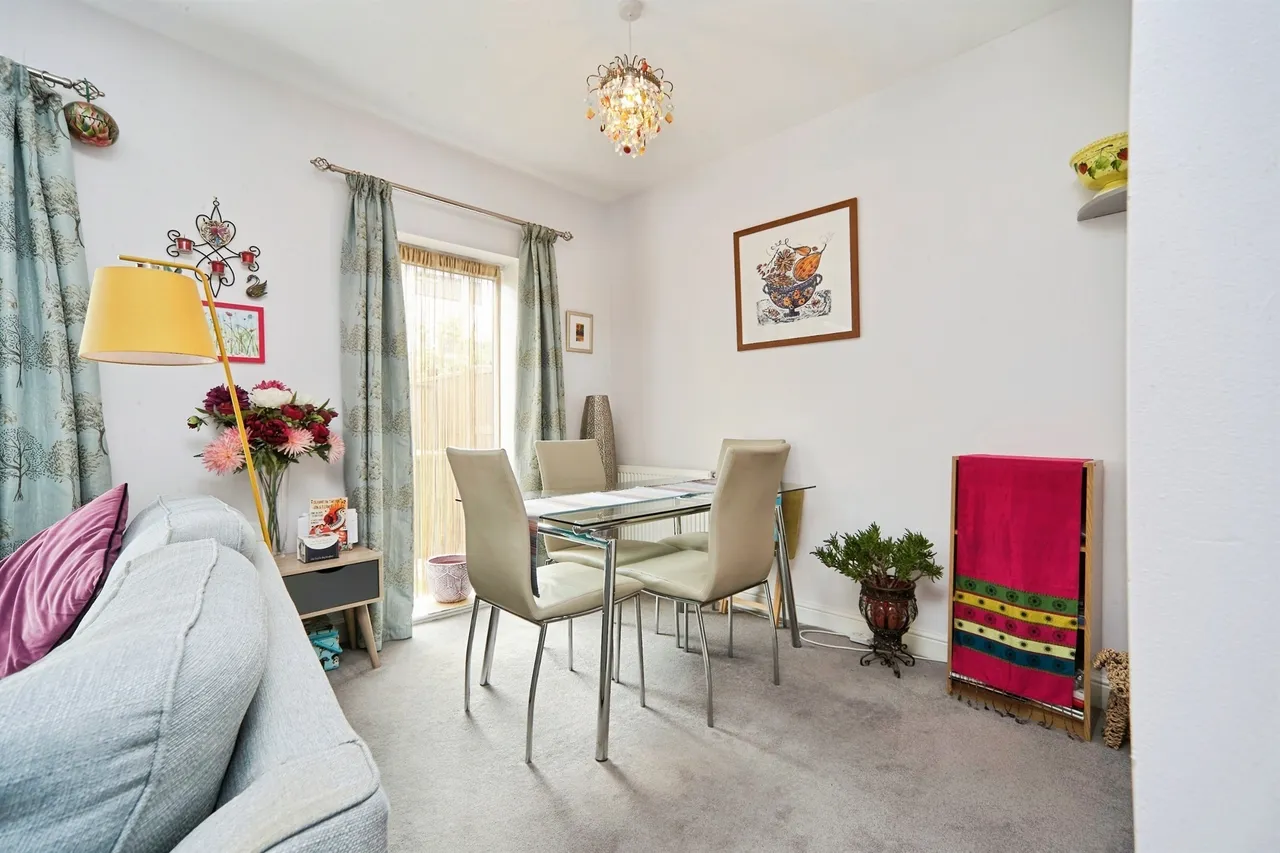 Mellor Close, Otley, LS21, photo 9