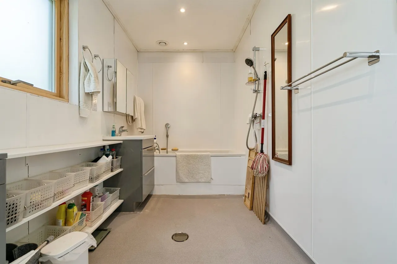 Mere Road, Stow Bedon, NR17, photo 17
