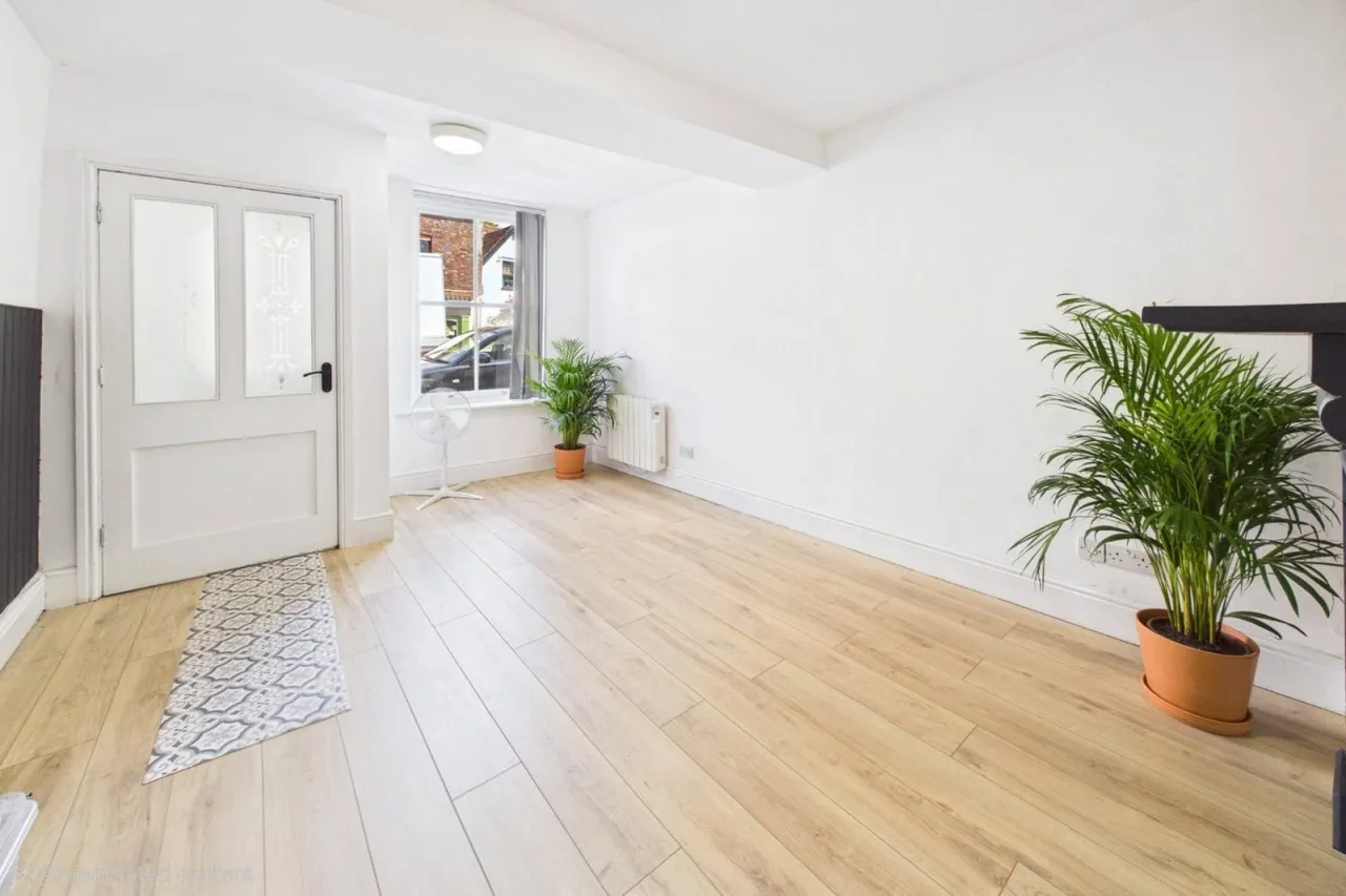 Bartholomew Street, Newbury, RG14, photo 13