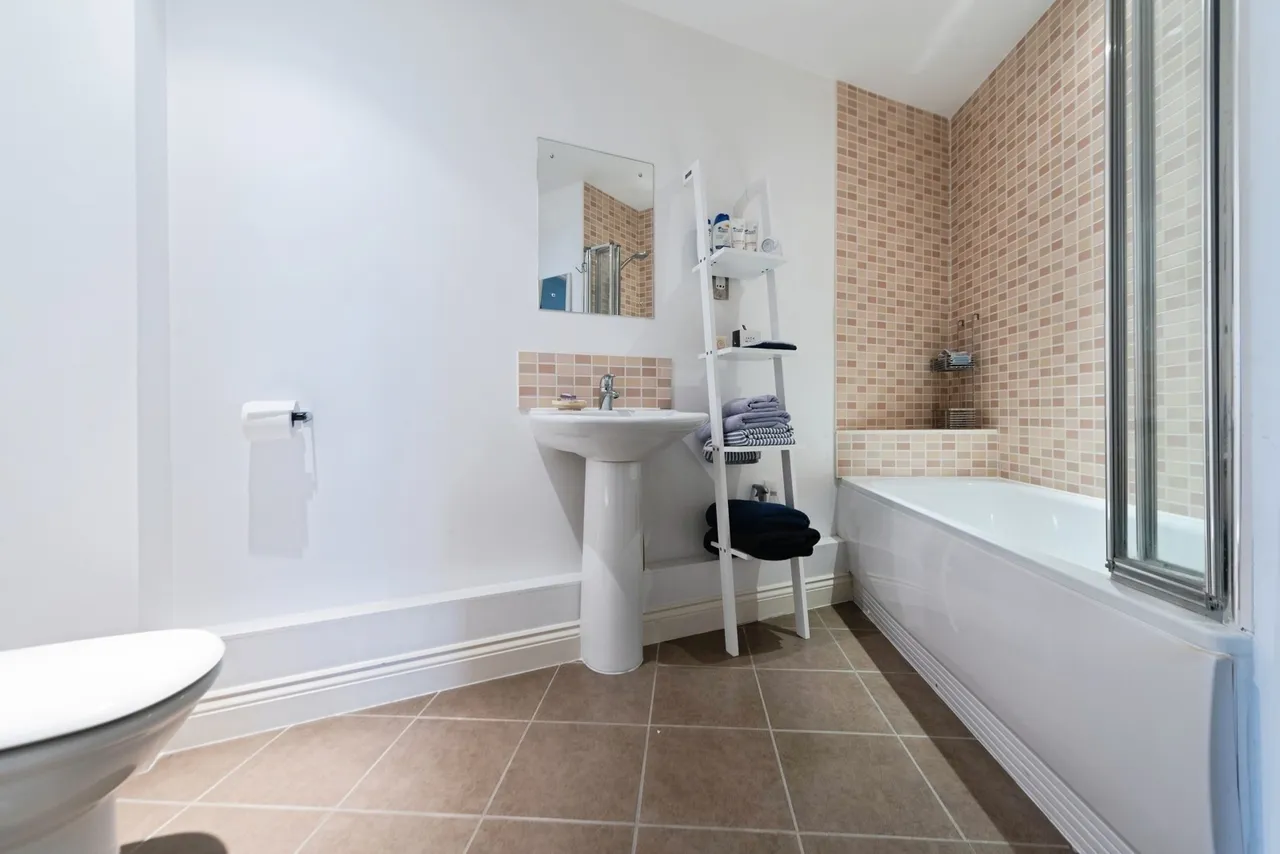 Parham Road, Gosport, PO12, photo 8
