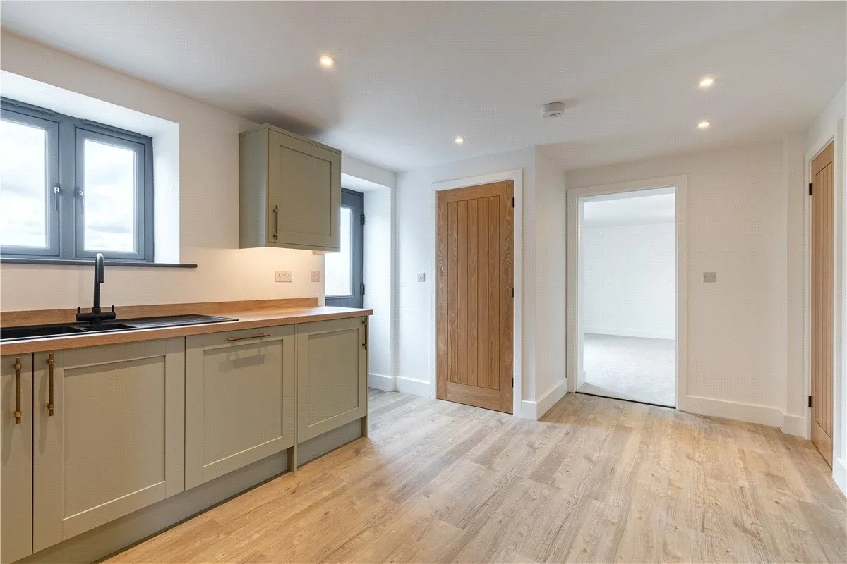 Camela Lane, Camblesforth, YO8, photo 4