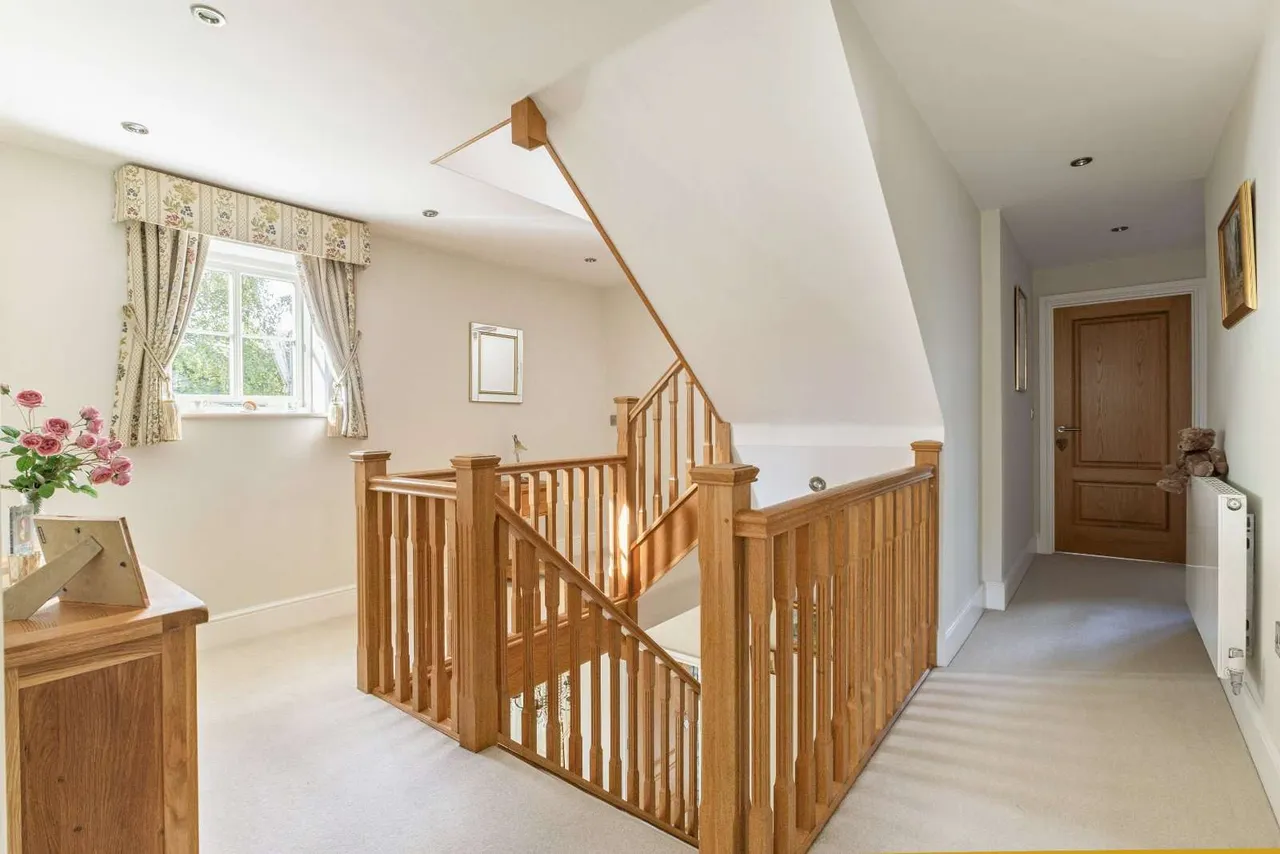 Dunfords Acre, Twyford, SO21, photo 12