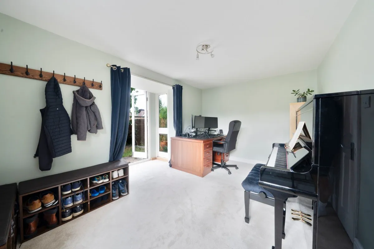 Newmarket Road, Stretham, CB6, photo 10