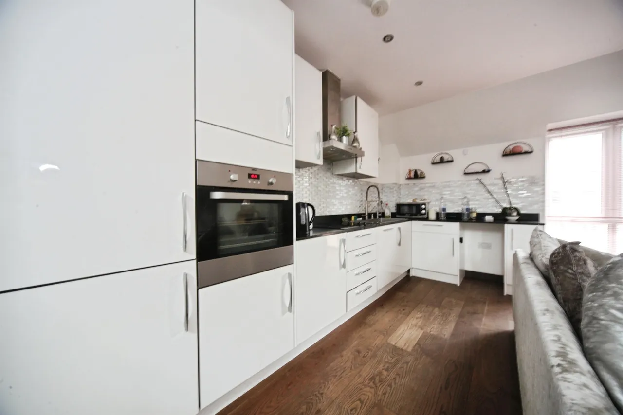 Frances Drive, Dunstable, LU6, photo 5