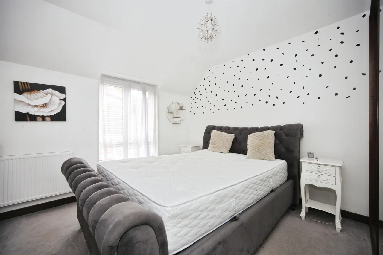 Frances Drive, Dunstable, LU6, photo 7