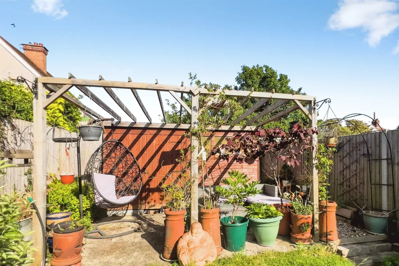 London Road, Bexhill-On-Sea, TN39, photo 18