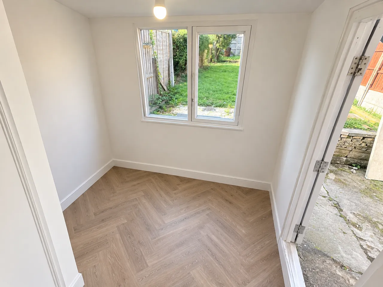 Astbury Avenue, Smethwick, B67, photo 7