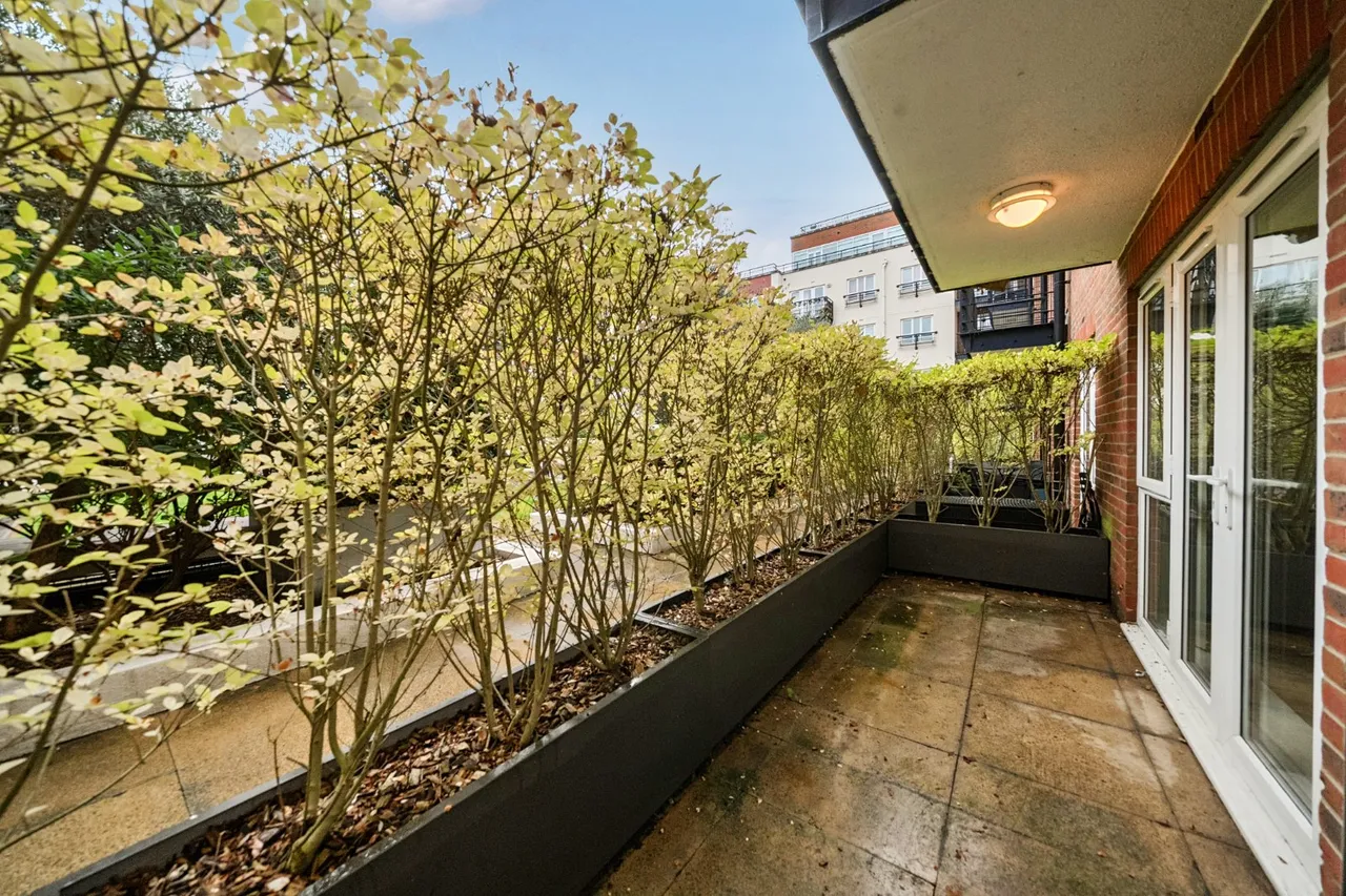 Seven Kings Way, Kingston Upon Thames, KT2, photo 3