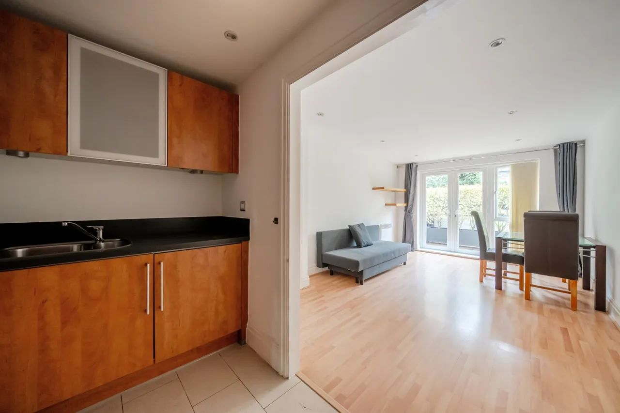 Seven Kings Way, Kingston Upon Thames, KT2, photo 4