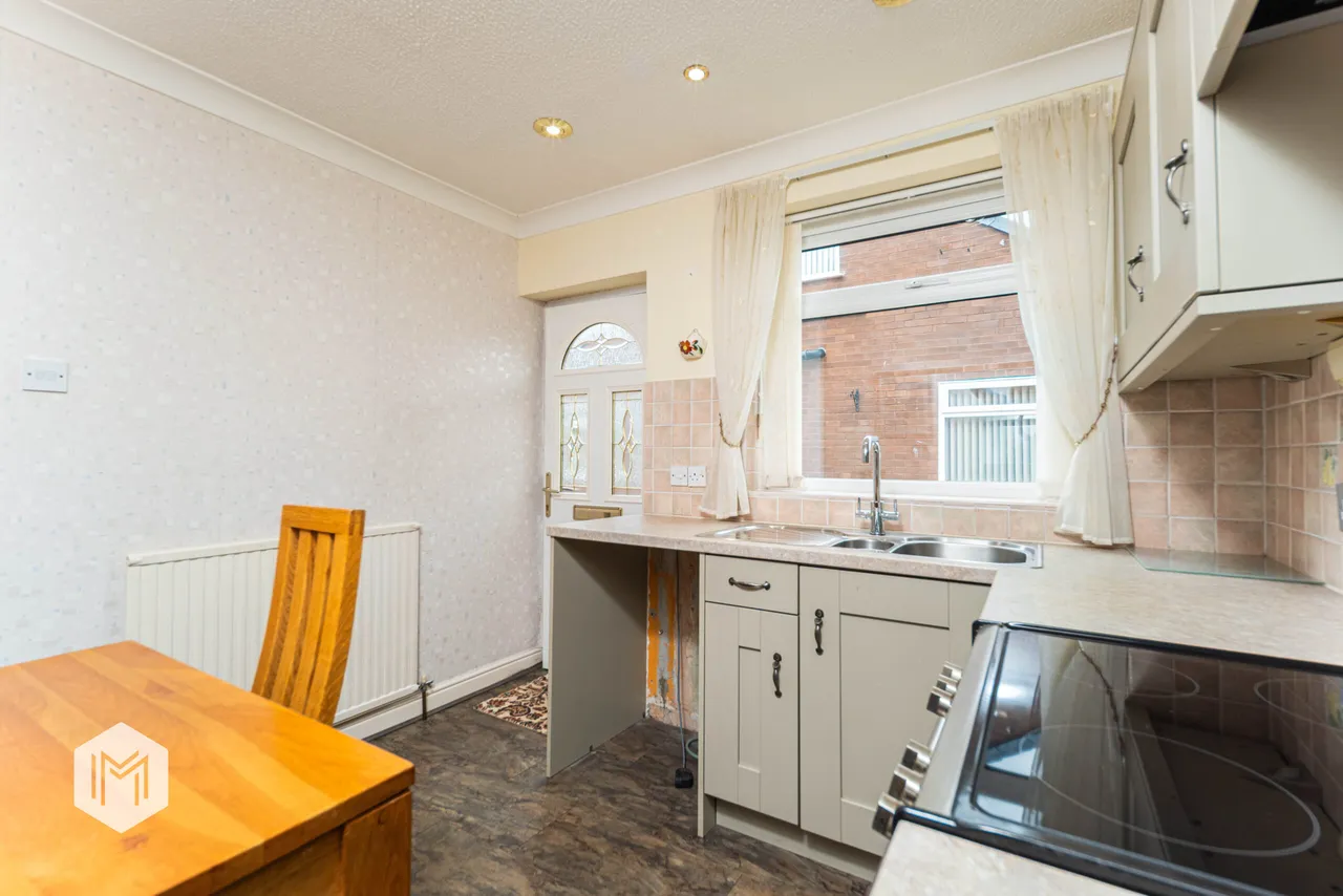 Rutland Street, Leigh, WN7 2NS, photo 6