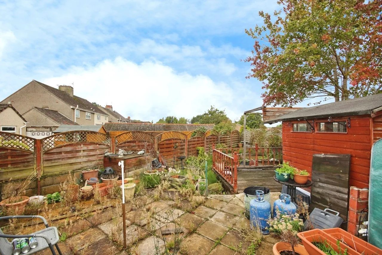 Blackhorse Road, Mangotsfield, Bristol, BS16, photo 16