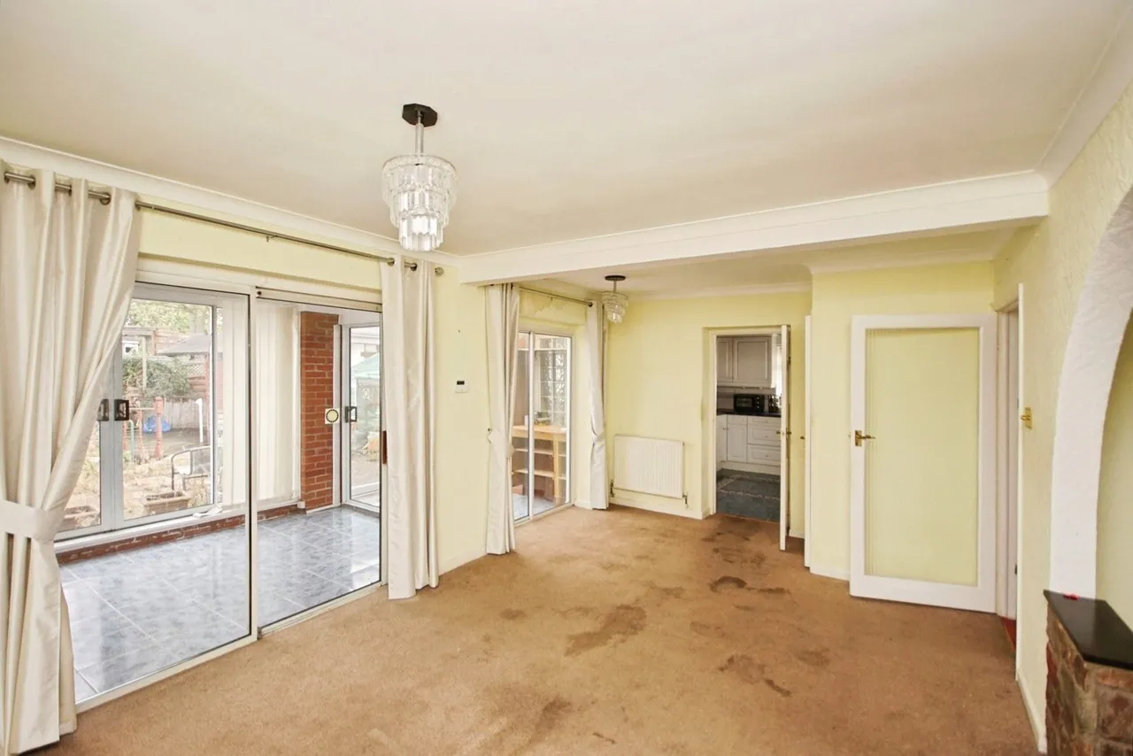 Blackhorse Road, Mangotsfield, Bristol, BS16, photo 3