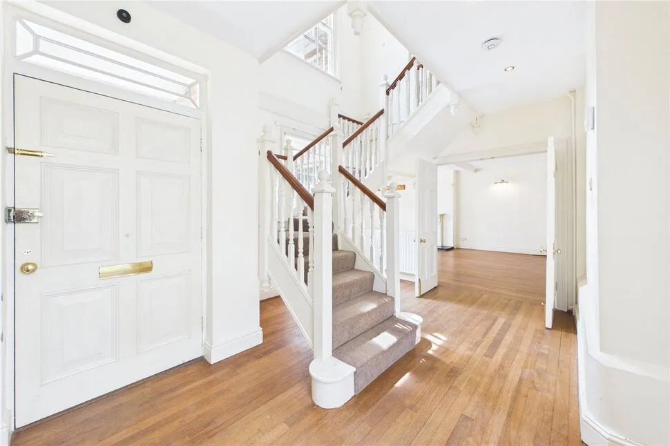 Brewery Court, Oundle, PE8, photo 4