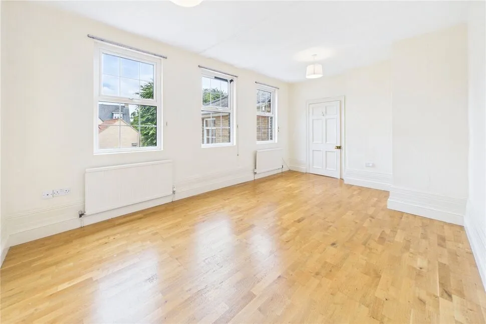 Brewery Court, Oundle, PE8, photo 13