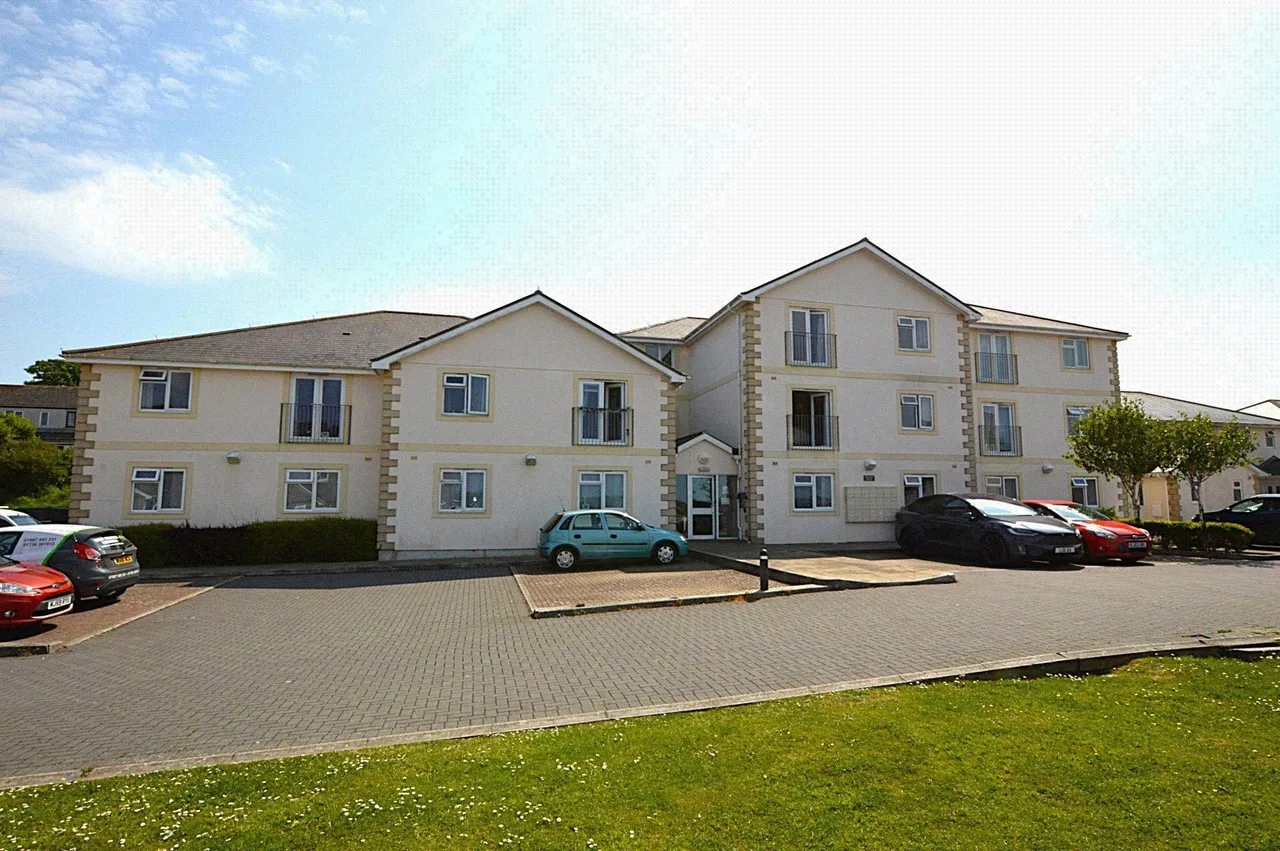 1 bed property to rent, Green Parc Road, Hayle, TR27