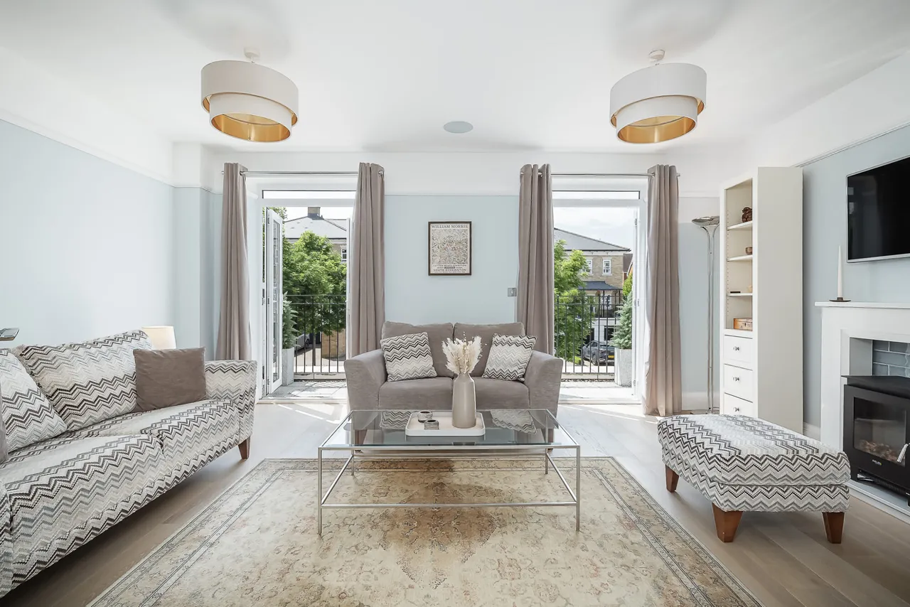 King Charles Square, Tunbridge Wells, Kent, TN4 8FA, photo 5
