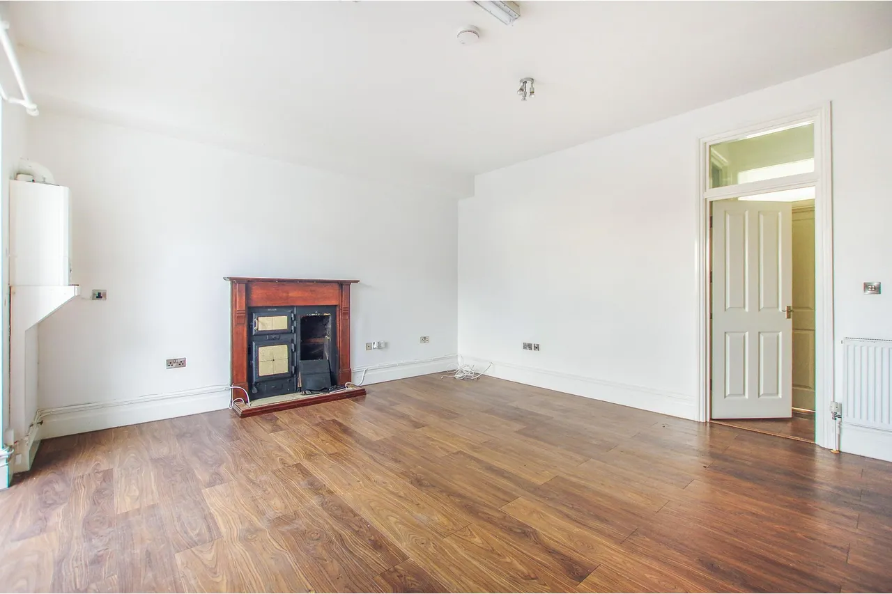 Talbot Street, Maesteg, CF34, photo 3