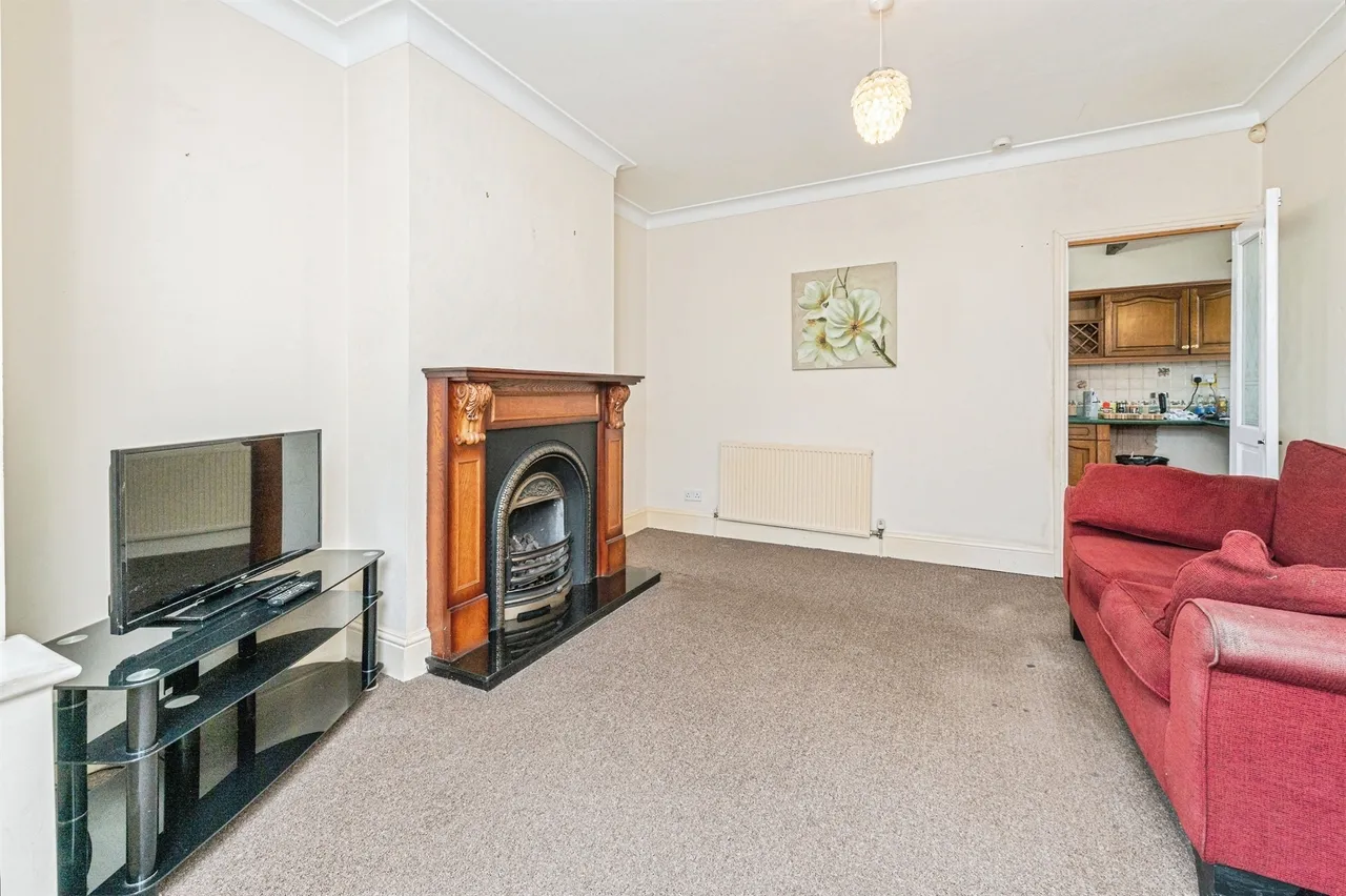 Fleminghouse Lane, Huddersfield, HD5, photo 6