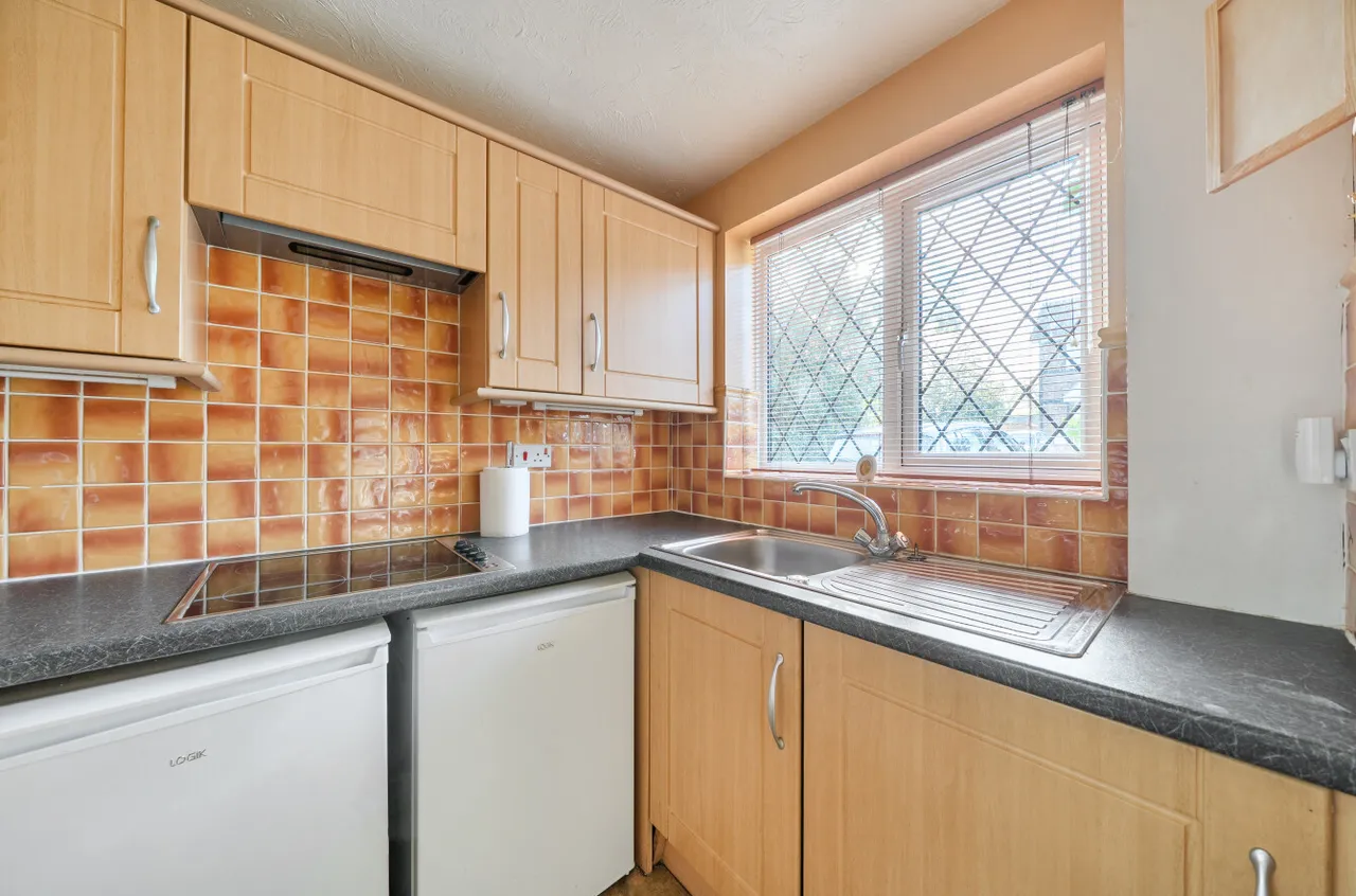 Challis Place, Bracknell, RG42, photo 3