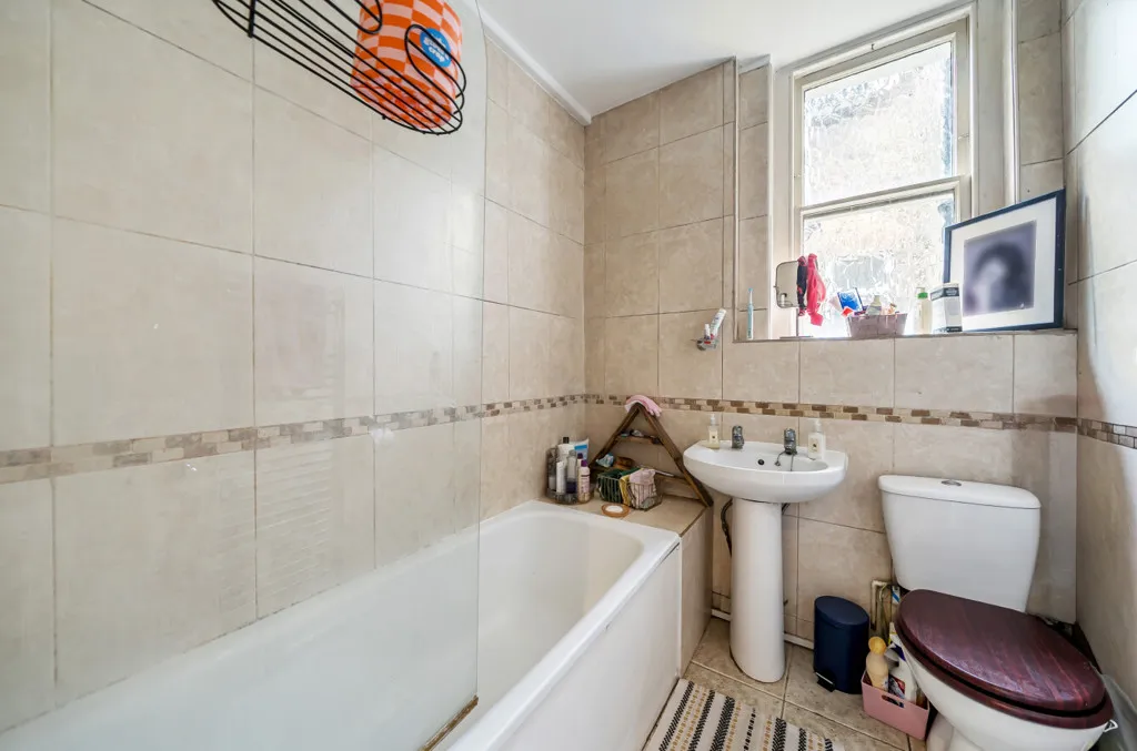 Dagnall Park, London, SE25, photo 10