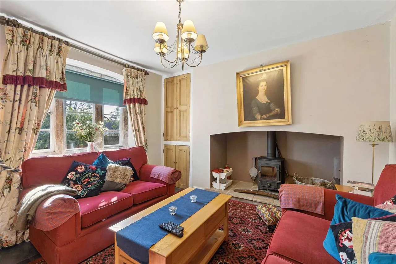 Brockhampton, Cheltenham, Gloucestershire, GL54 5XQ, photo 3