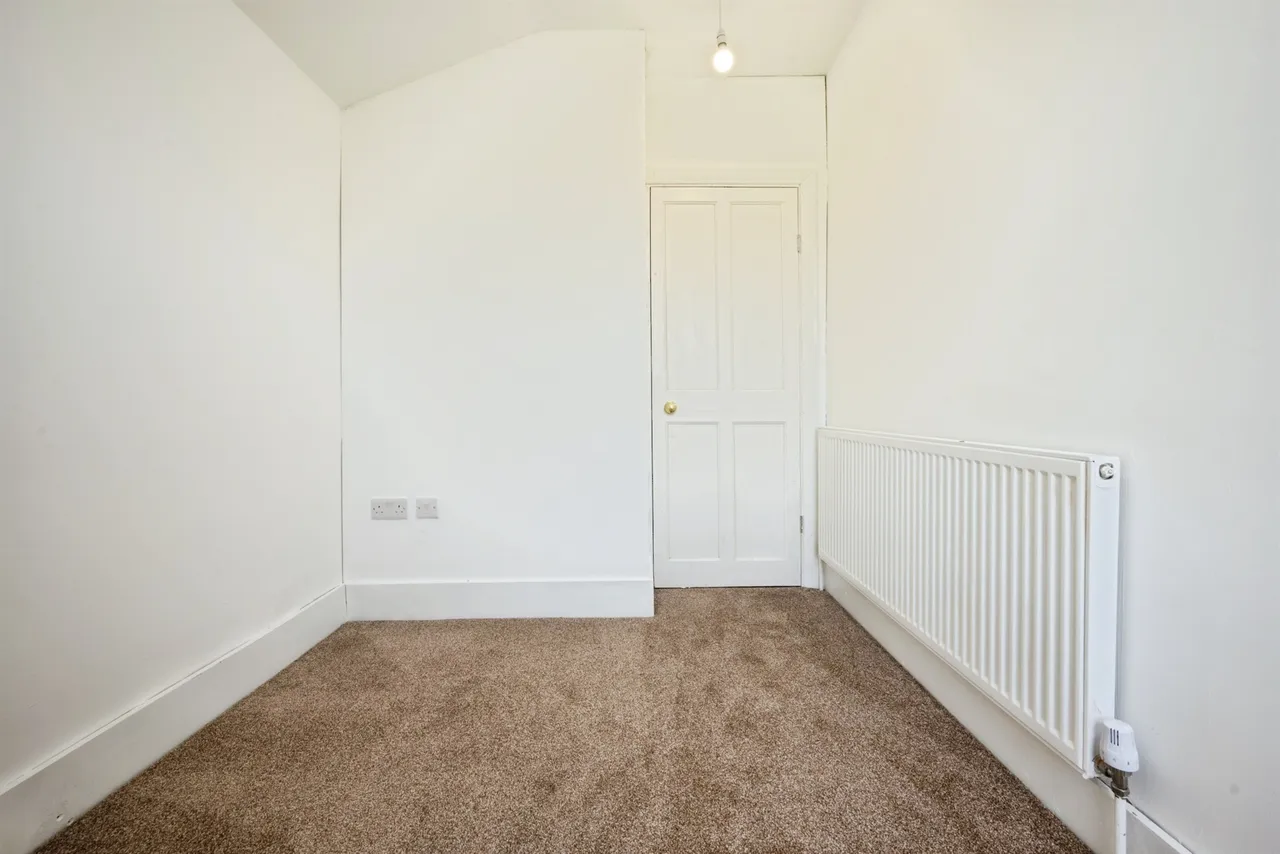 Howard Avenue, Bedford, MK40, photo 12