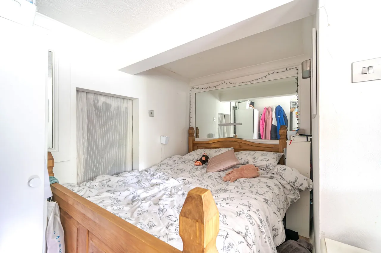 Tower Road, Heatherbank, GU26, photo 4