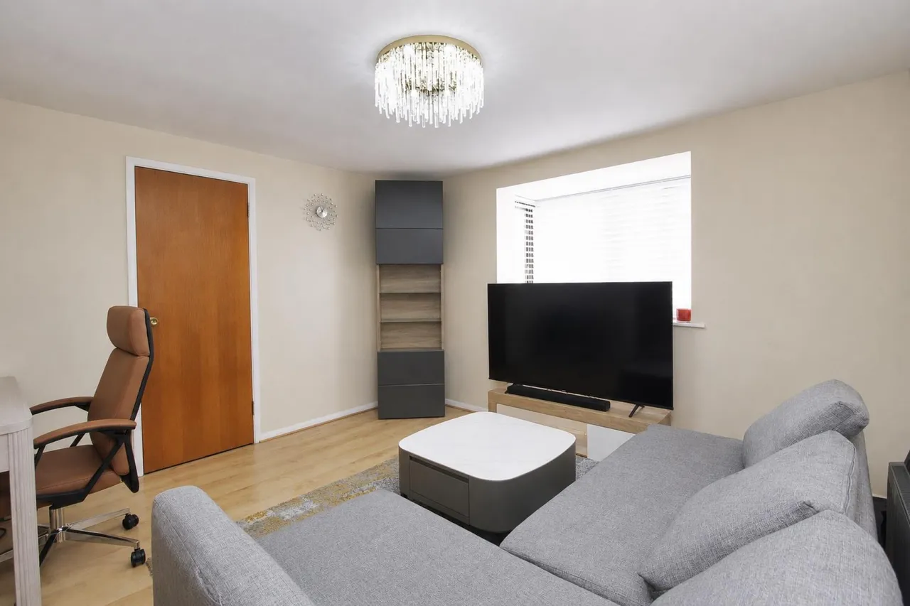 Bryanstone Road, Waltham Cross, photo 2