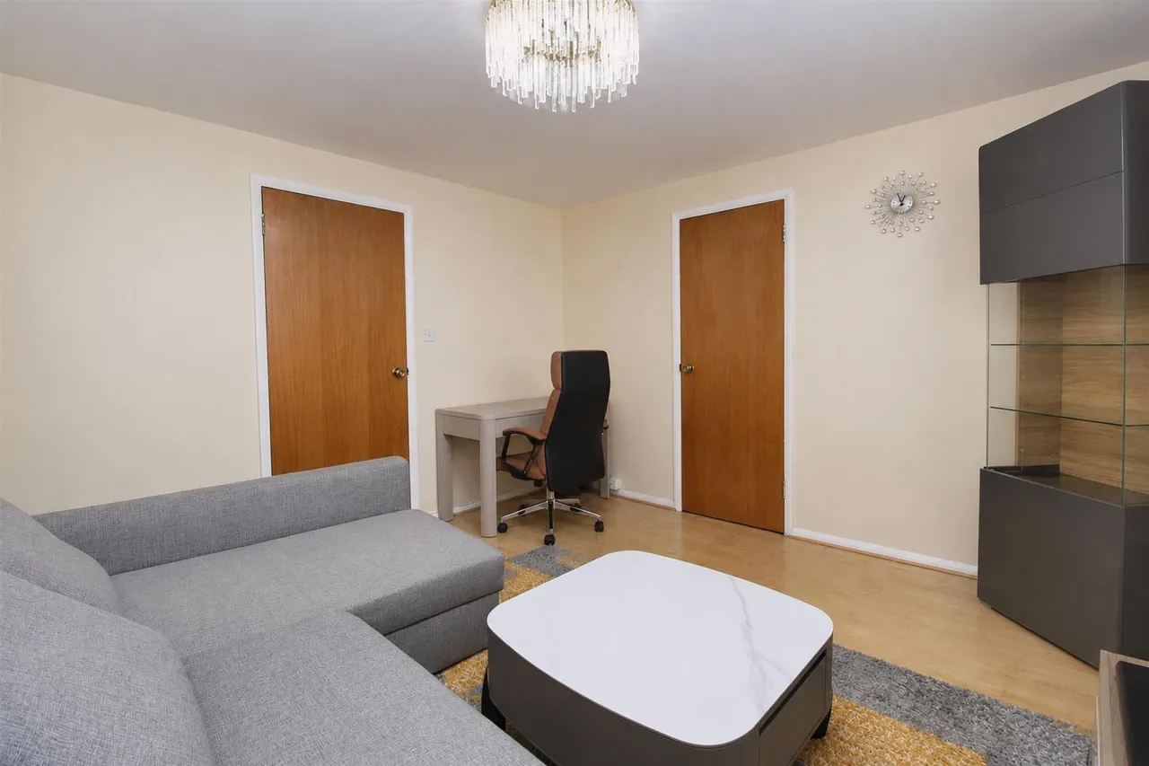 Bryanstone Road, Waltham Cross, photo 3