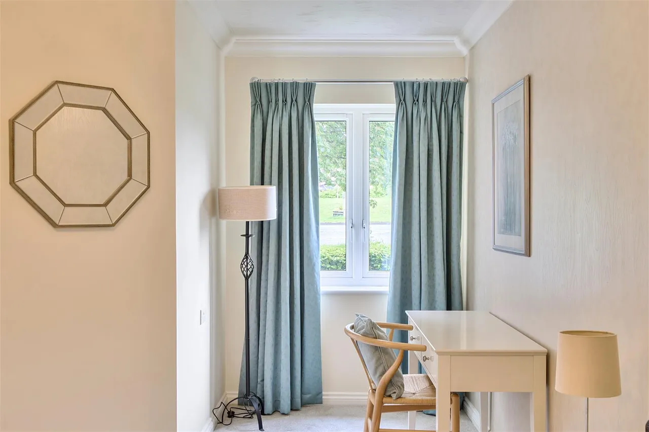 Normandy Drive, Yate, BS37, photo 9