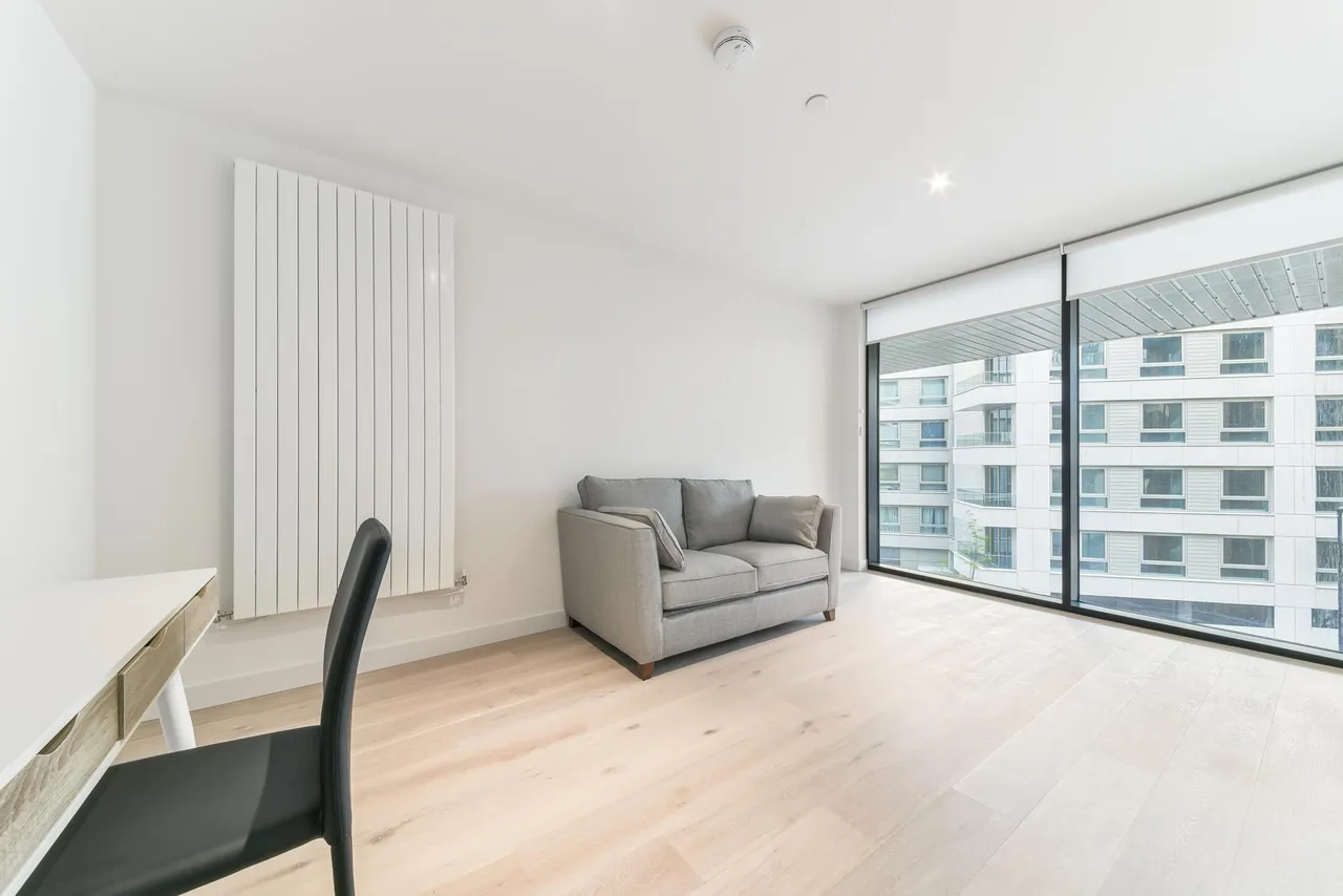 Mercier Court, Royal Wharf, E16, photo 5