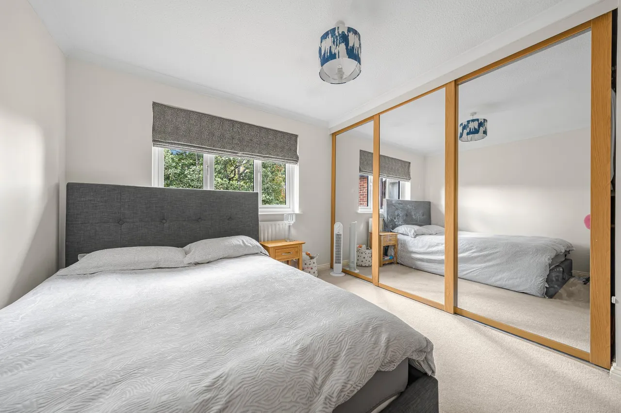 Station Avenue, Walton-On-Thames, KT12, photo 9