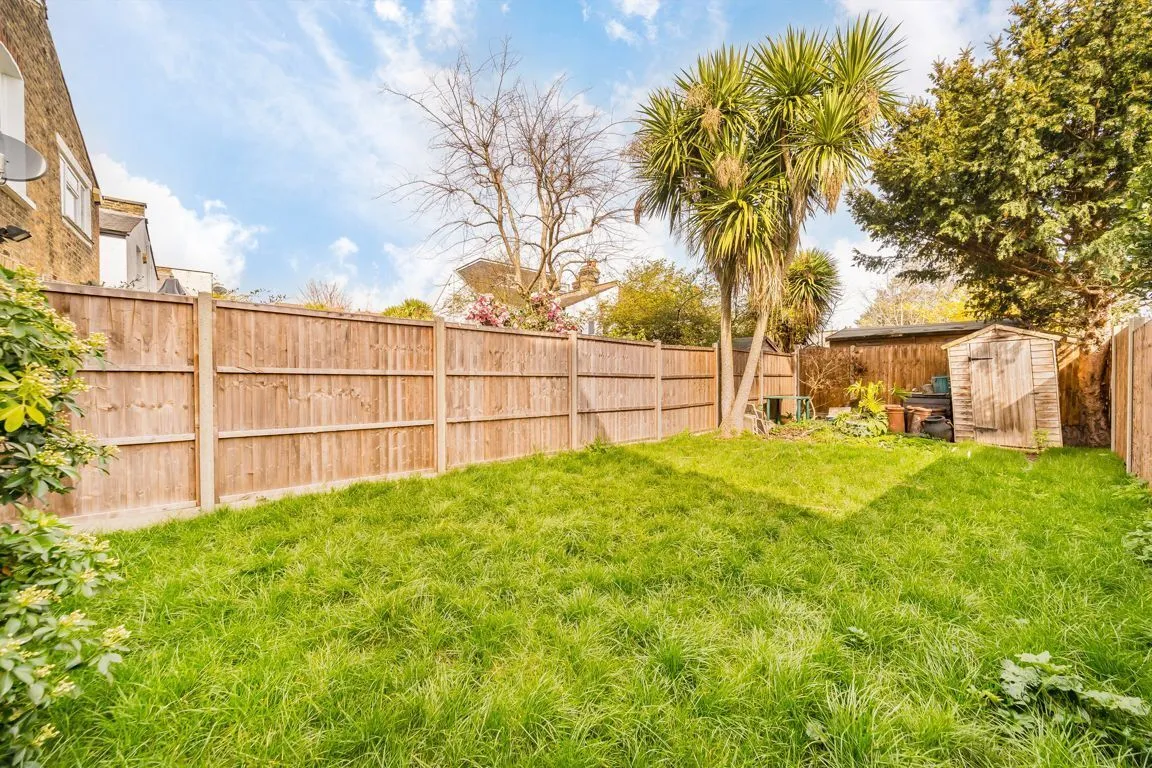Haverhill Road, SW12, photo 3