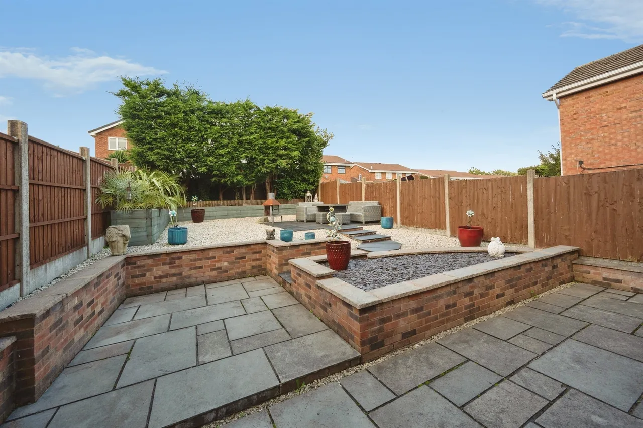 Sidaway Close, Rowley Regis, B65, photo 20