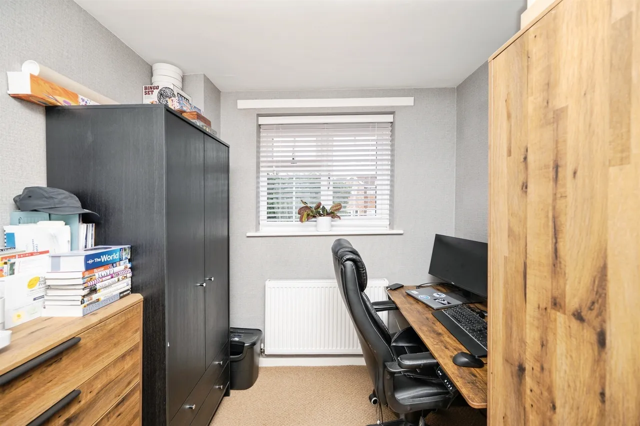 Sidaway Close, Rowley Regis, B65, photo 17