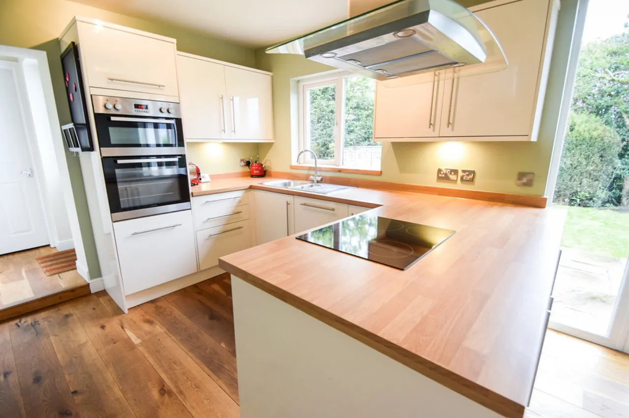 Nab Wood Drive, Nab Wood, BD18, photo 2
