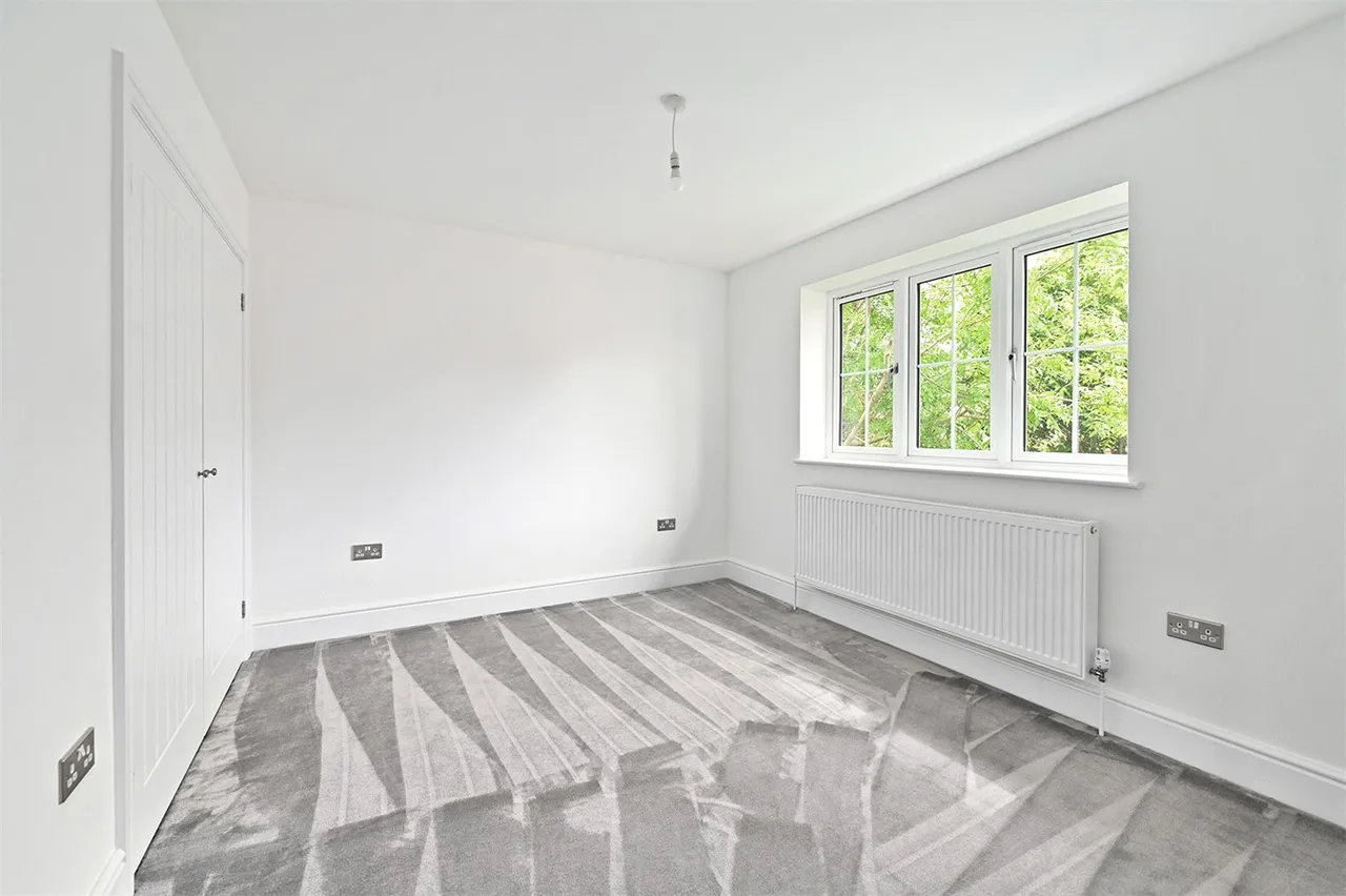 Spindle Close, Church Crookham, Fleet, Hampshire, GU52 0AP, photo 8
