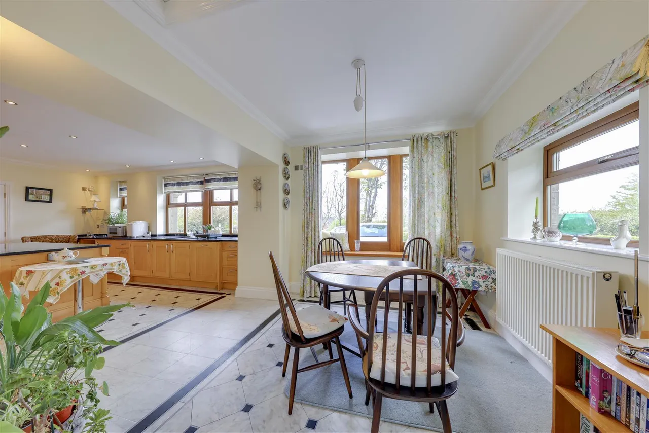 Rochdale Road, Bacup, photo 16