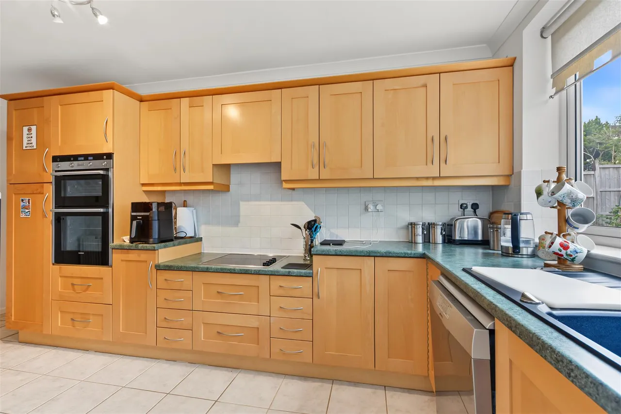 Woodbank Drive, Wollaton, NG8, photo 10